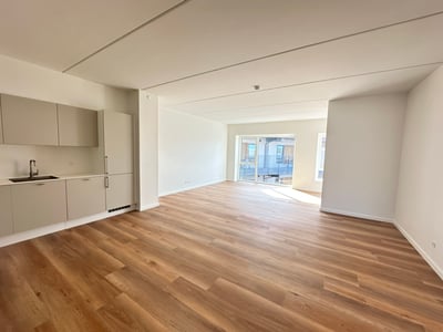 Bright 3-room apartment with large balcony and fjord view - Stigsborg Parkvej, Nørresundby - 2
