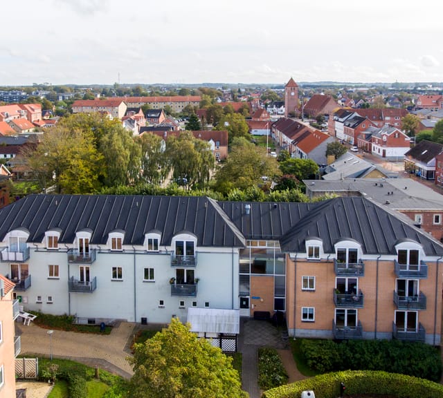 apartment Fin lejlighed på 103 m2