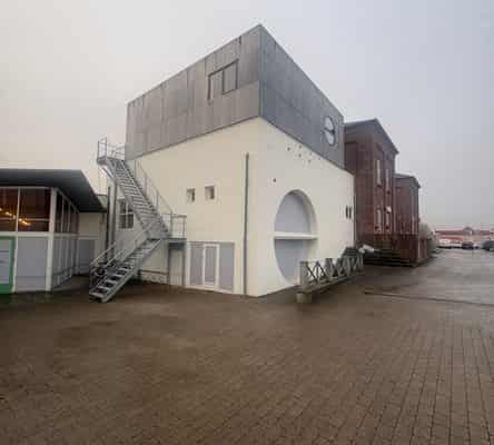 apartment Nyrenoveret 2-værelses lejlighed med tagterrasse