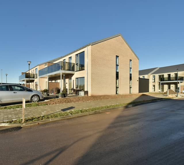 apartment Nyopført, lys lejlighed centralt i Lind