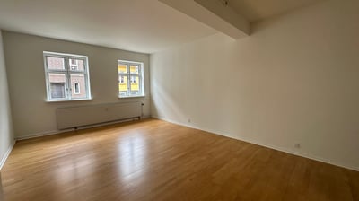 Rummelig 3-værelses citylejlighed med egen have - Søndergade, Odense C - 4