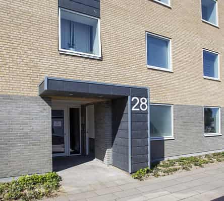 apartment Renoveret lejlighed med nyt badeværelse og vinduer