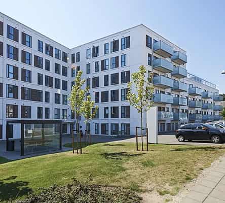 apartment Newly built youth and family housing in the center