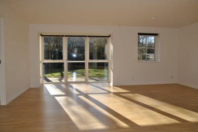 Moderne 4-værelses rækkehus med terrasse og have - Tinghøjvej, Randers NV - 1
