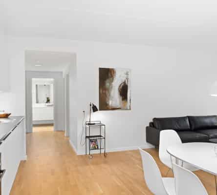 apartment Rummelig 4-værelses lejlighed 92 m2 i Risskov
