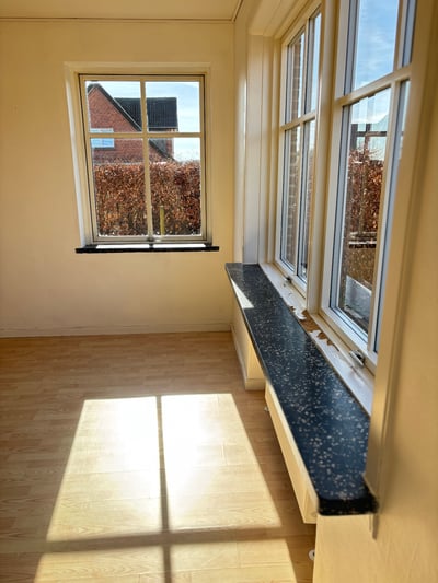 🏡 Lys og velindrettet 3-værelses stuelejlighed – kun 3 minutters gang fra stationen - Søndergade, Gelsted - 3