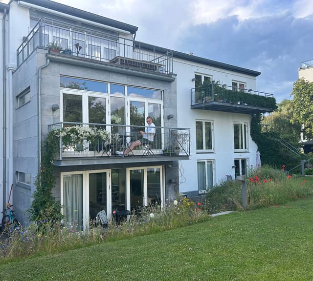 apartment Unique and spacious lower-level apartment close to the beach – 110 sqm in a lower level in the heart of North Zealand