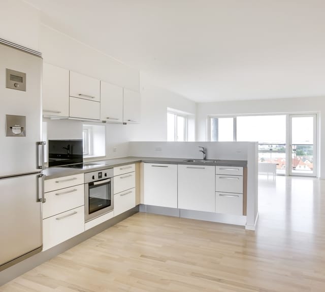 apartment Stor 136 m² lejlighed med altaner og havudsigt