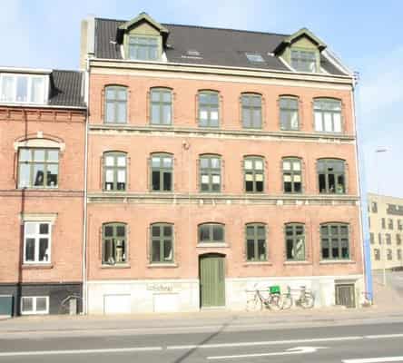 apartment 2-værelses lejlighed i hjertet af Odense C