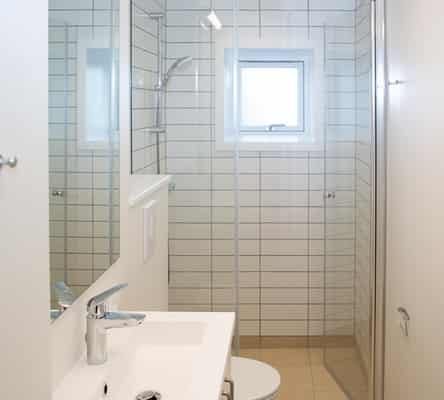 apartment Renoveret lejlighed med nye vinduer og gulve