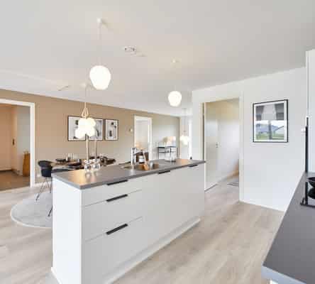 townhouse Moderne 4-værelses dobbelthus i Give, 115 m²