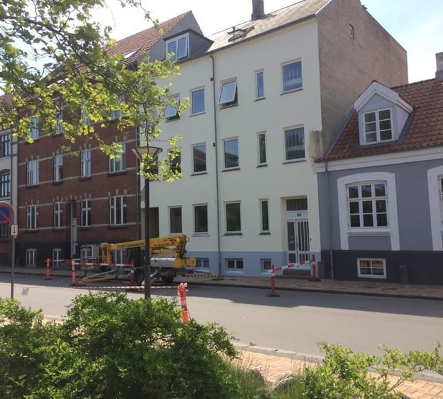apartment Bright 3rd-floor apartment close to the pedestrian street