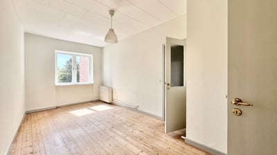 Lys 2-værelses lejlighed med fransk altan - Schacksgade, Odense C - 3