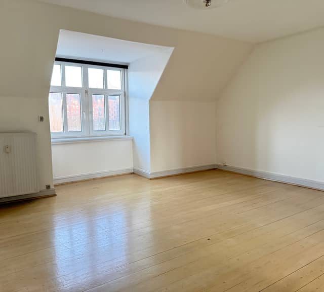 apartment Spacious 4-room apartment 90 m² in the city center