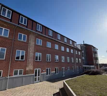apartment Lys 1-værelses lejlighed i Nørresundby, 45 m2