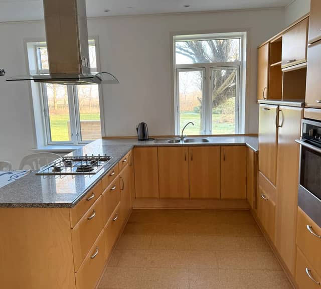 house Stor bolig med mange rum i Gistrup