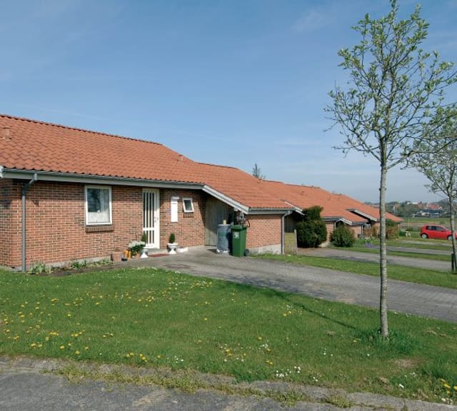 apartment 2-værelses lejlighed med altan i Aalestrup
