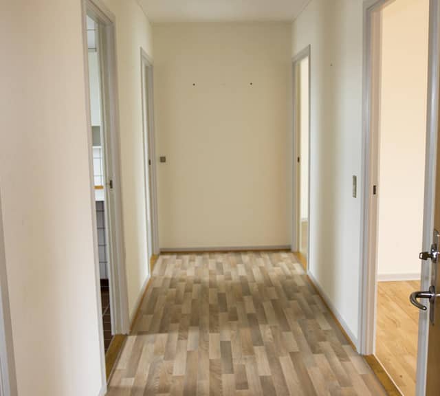 apartment Apartment from 1990 with planned window replacement
