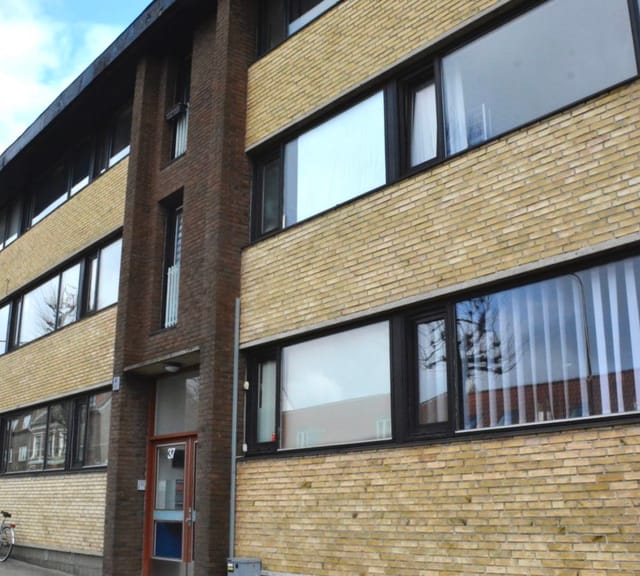 apartment Lys 3-værelses stuelejlighed nær gågade og strand
