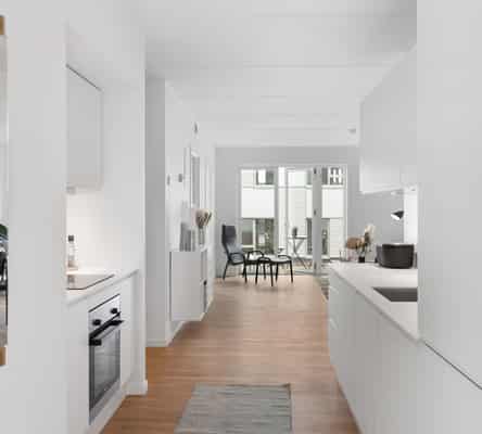 apartment Skøn 4-værelses lejlighed med altan i naturskønne omgivelser