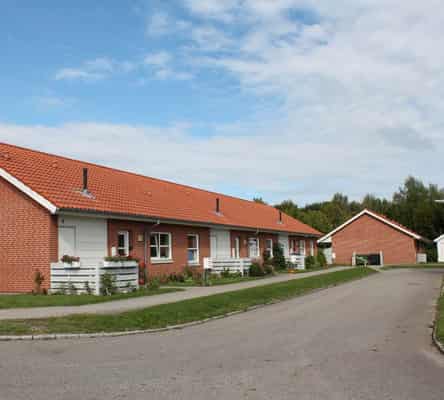 house Lækkert rækkehus/hus med 2 vær i 9500