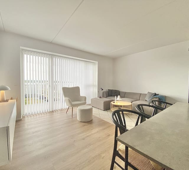 apartment Moderne 3-værelses lejlighed med sydvendt terrasse i Aalborg SV