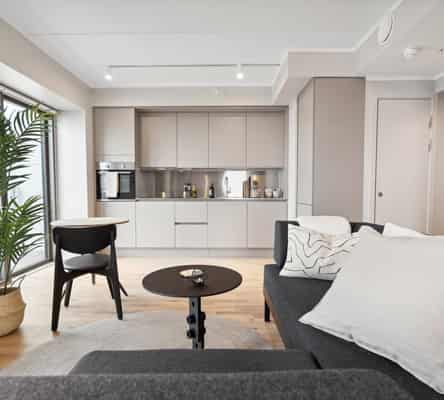 apartment 2-room on the 22nd floor with a balcony all around