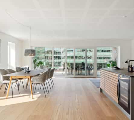 apartment Front Apartments with Large Balcony and Fantastic View