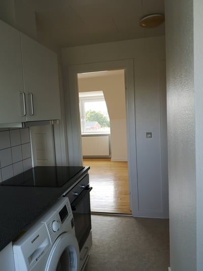 Recently renovated 2-room apartment centrally located, 43 m² - Barfredsvej, Frederikshavn - 2