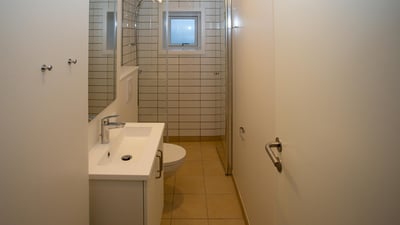 Renoveret lejlighed med nye vinduer og gulve - Lindegårdsvej, Frederikshavn - 1