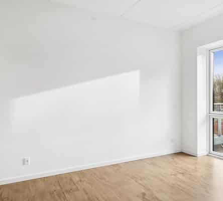 apartment Lys lejlighed med altan og gode fællesfaciliteter