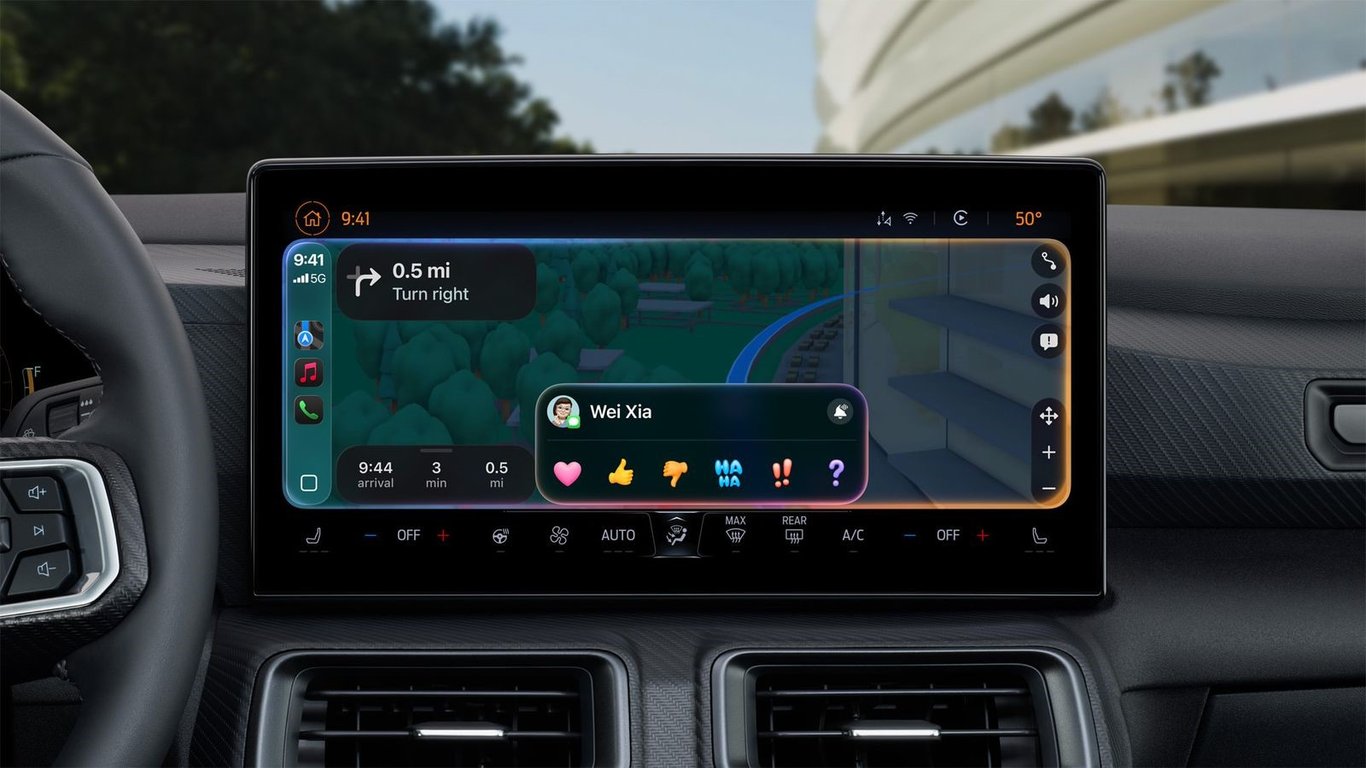 TechDogs-"Driving Innovation With CarPlay"-"Photo Of CarPlay Screen"