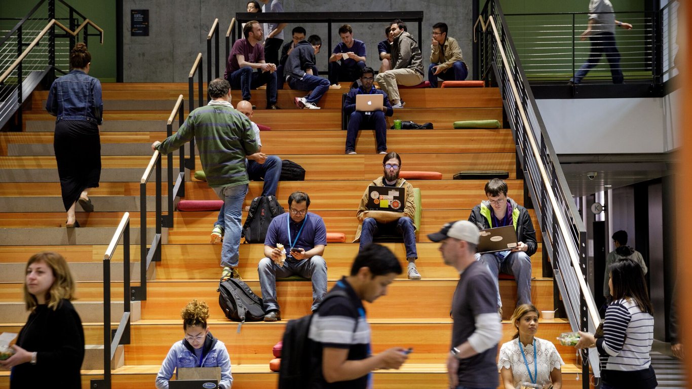 TechDogs-"An Image Of Amazon's Seattle Campus"