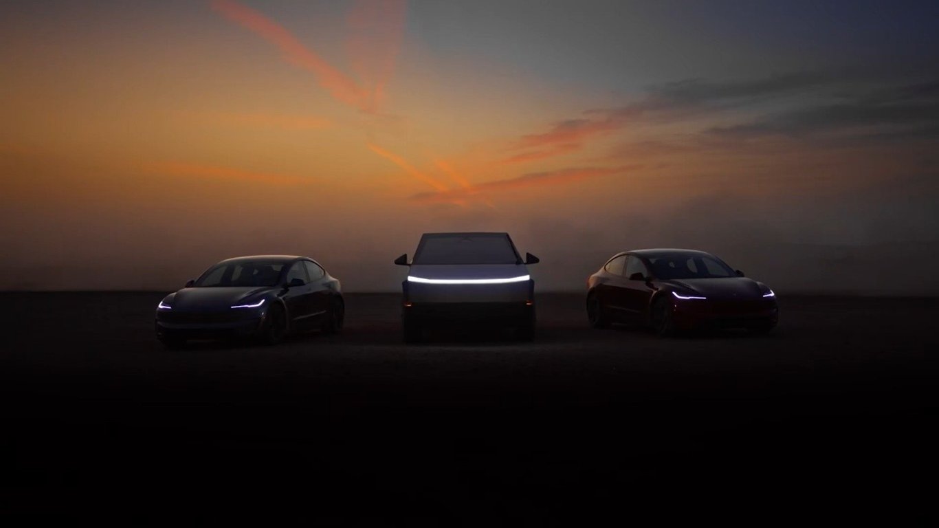 TechDogs-"An Image Of Tesla Cars In The Desert Of Saudi Arabia"