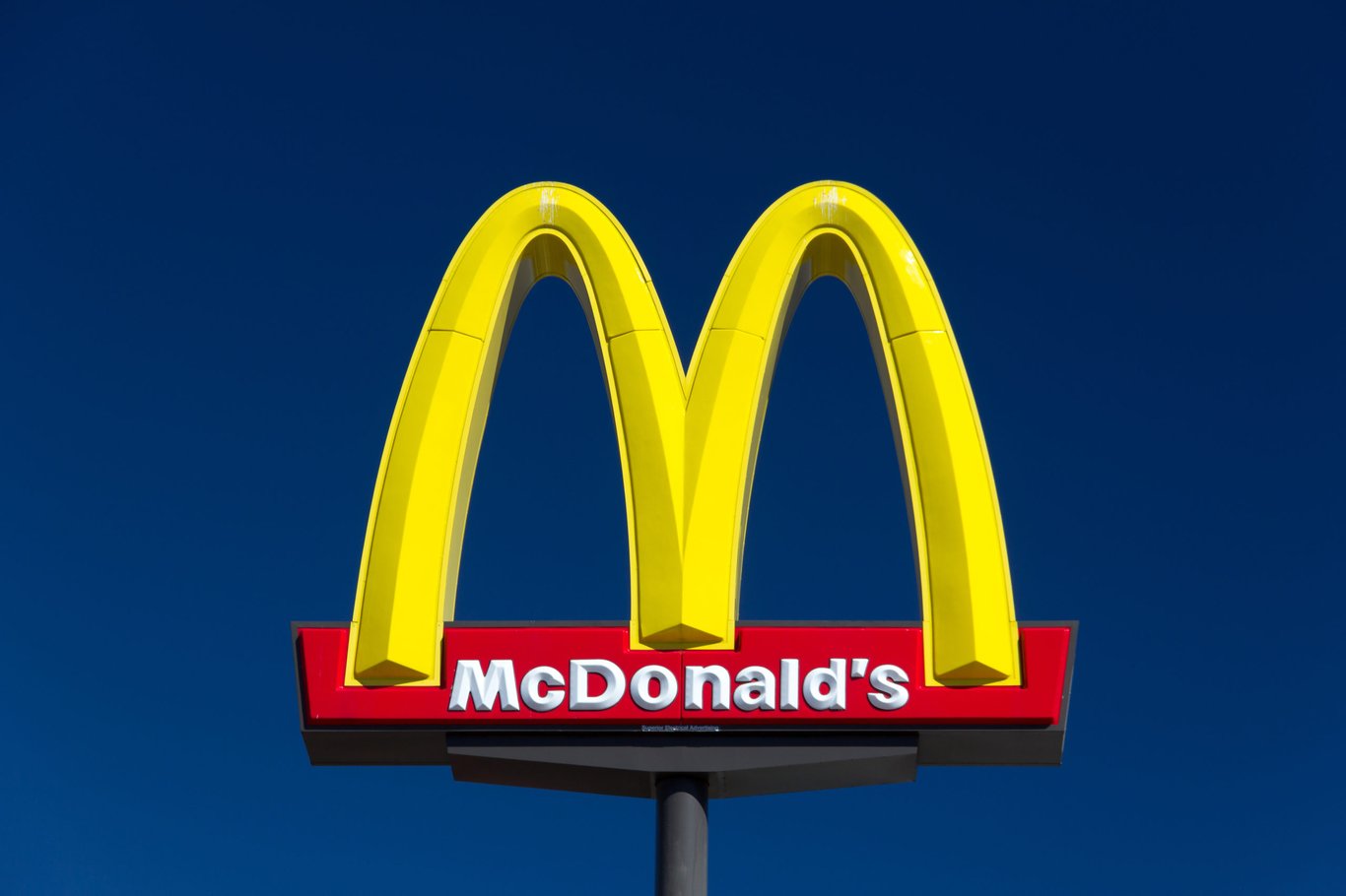 TechDogs-"An Image Of The McDonald's Logo"