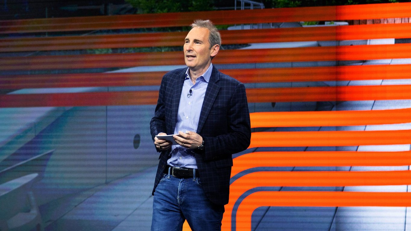 TechDogs-"An Image Of Amazon's CEO Andy Jassy At The Amazon Annual General Meeting"