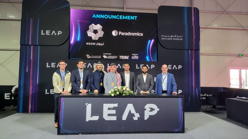 TechDogs-"An Image Of The Paradromics And NEOM Teams At The Agreement Signing"