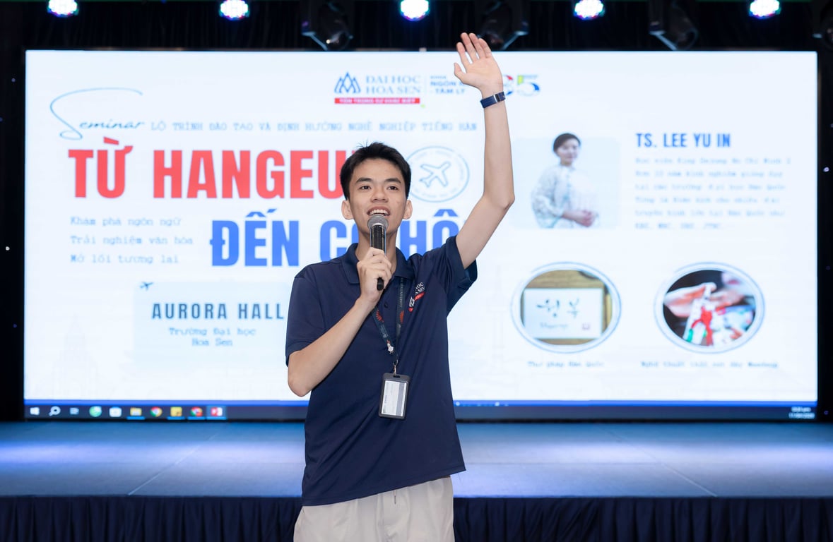 Học sinh tìm hiểu thông tin