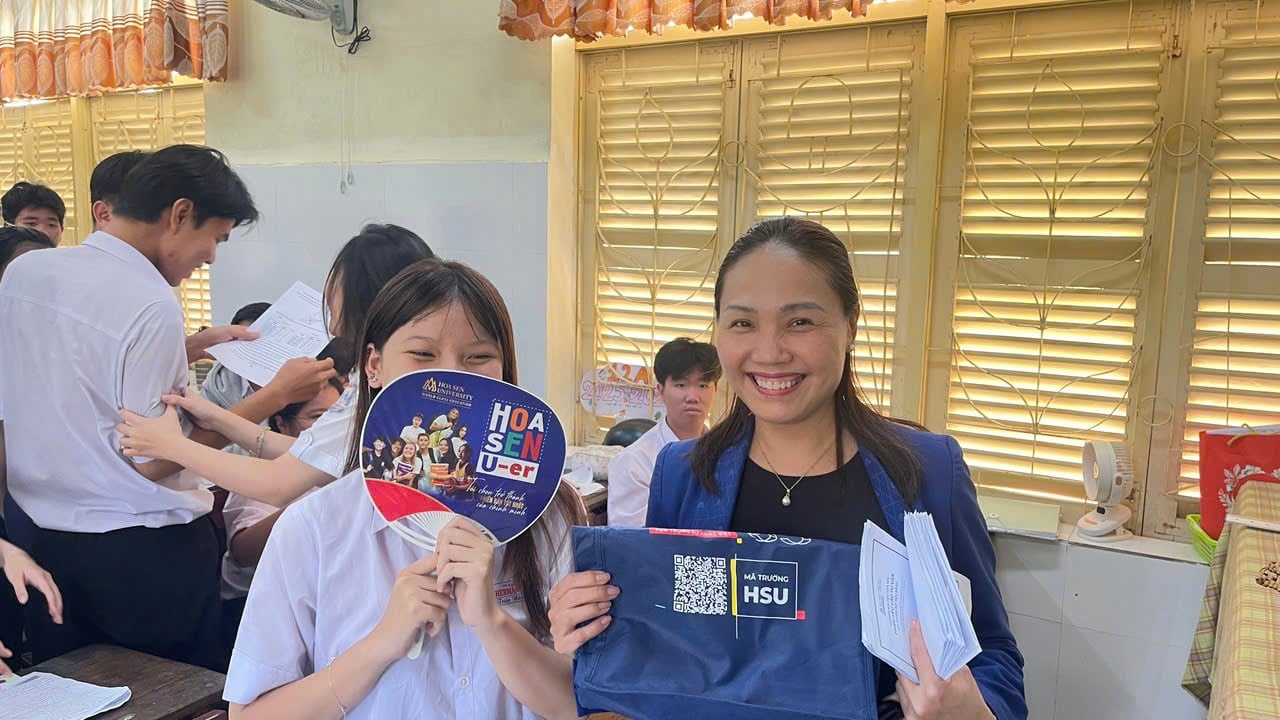 “Ngày hội hướng nghiệp” đến Cà Mau: gieo mầm ước mơ đến cực Nam Tổ quốc