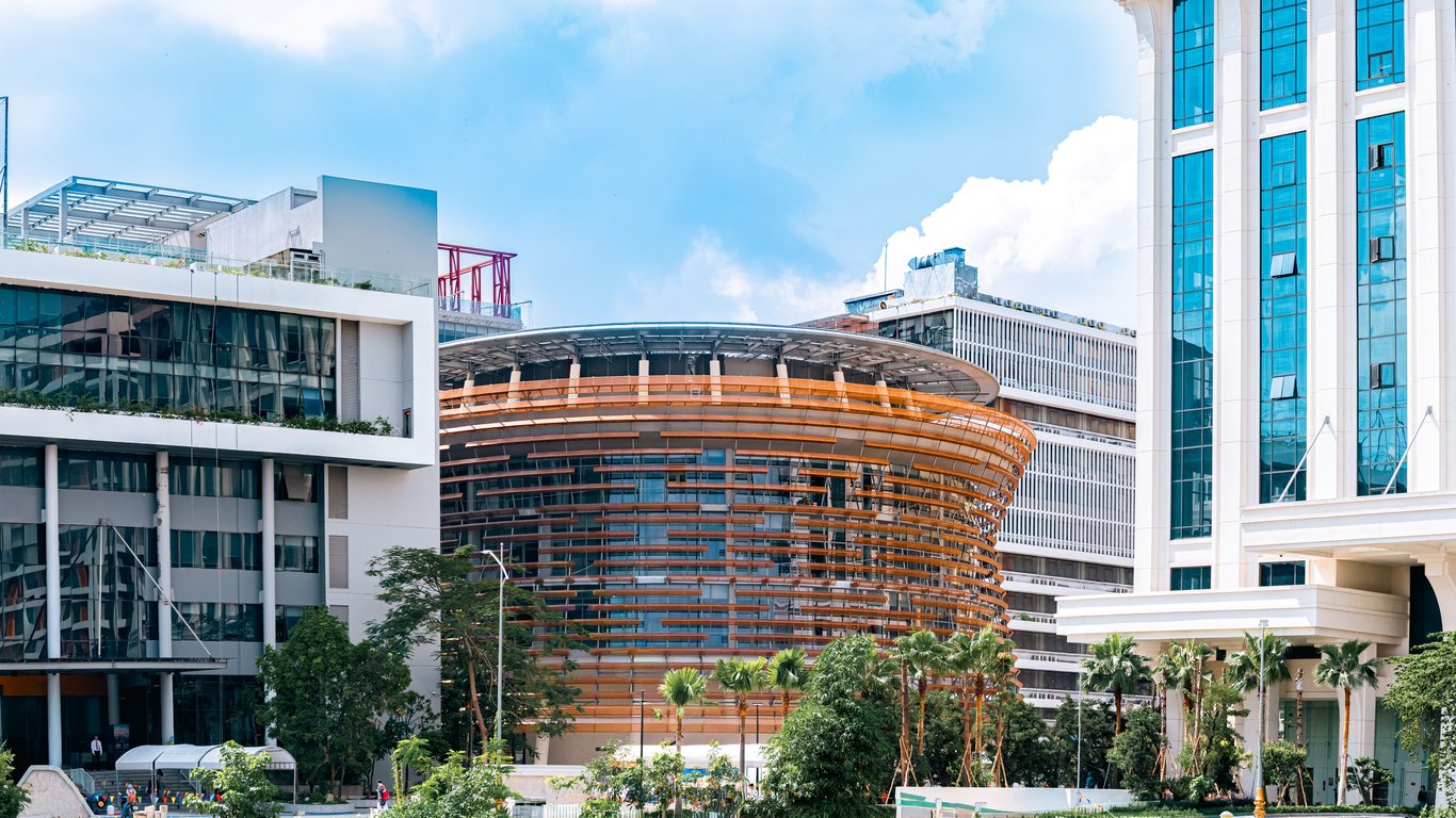 vlu-truong-dai-hoc-van-lang-trong-tien-trinh-hop-tac-giao-duc-ben-vung-voi-lien-minh-chau-au--2.jpg
