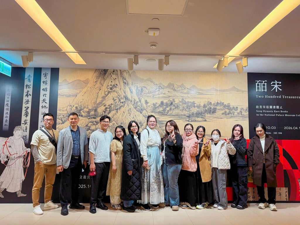 vlu-khi-nha-thiet-ke-trong-vai-tro-nha-nghien-cuu-hoc-vien-cao-hoc-my-thuat-ung-dung-van-lang-nghien-cuu-cong-dong-tai-dai-loan-a.jpg