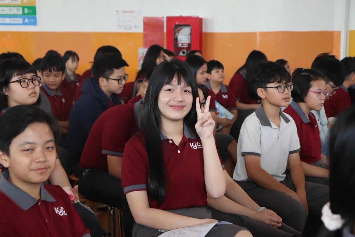 Trang bị kỹ năng giao tiếp mạng xã hội thông minh trên nền tảng số