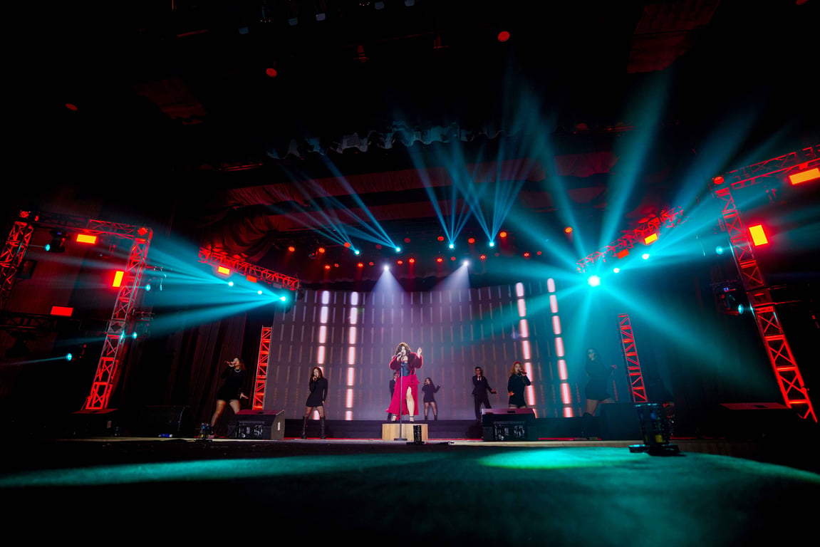 vlu-vanlangs-got-talent-2025-the-v-rising-hanh-trinh-toa-sang-cua-tai-nang-sinh-vien-van-lang-j.jpg