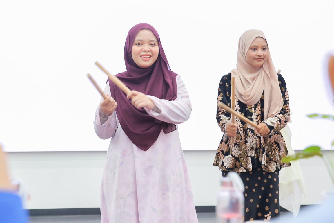 asean-youth-connect-bridge-beyond-borders-tinh-than-ket-noi-hop-tac-khu-vuc-f.jpg