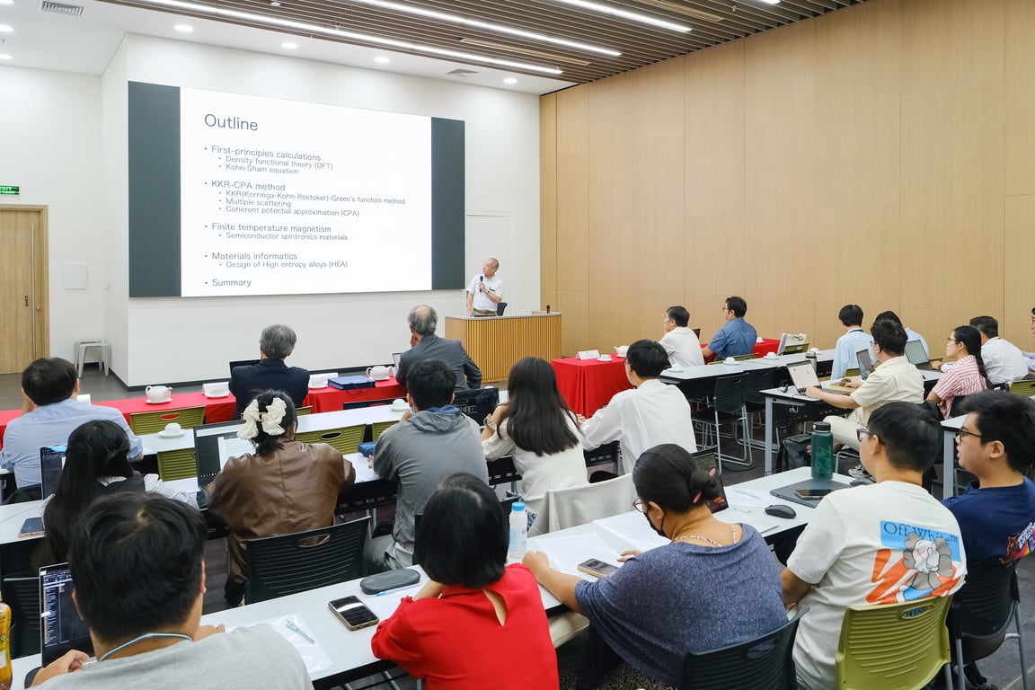truong-dai-hoc-van-lang-to-chuc-asia-computational-materials-design-workshop-2026-(acmd-2026)-b.jpg