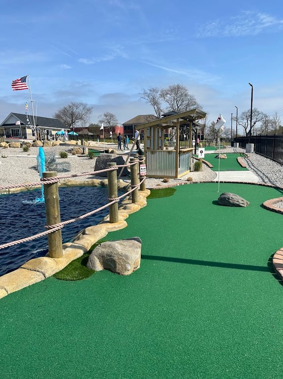 Newport Mini Golf banner