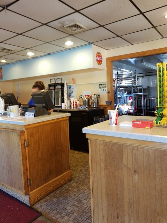 Wellfleet Dairy Bay & Grill banner
