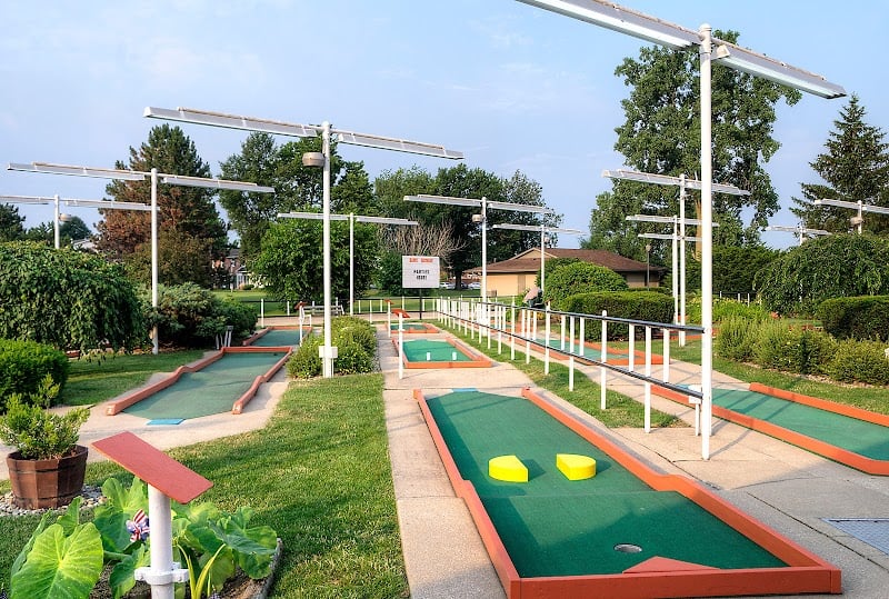 Putt-Putt Fun Center banner