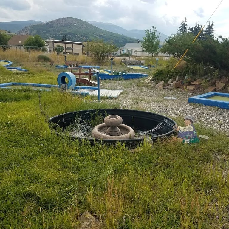 Goosetown Miniature Golf banner