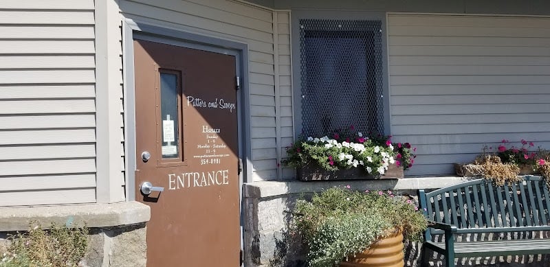 Putters & Scoops banner